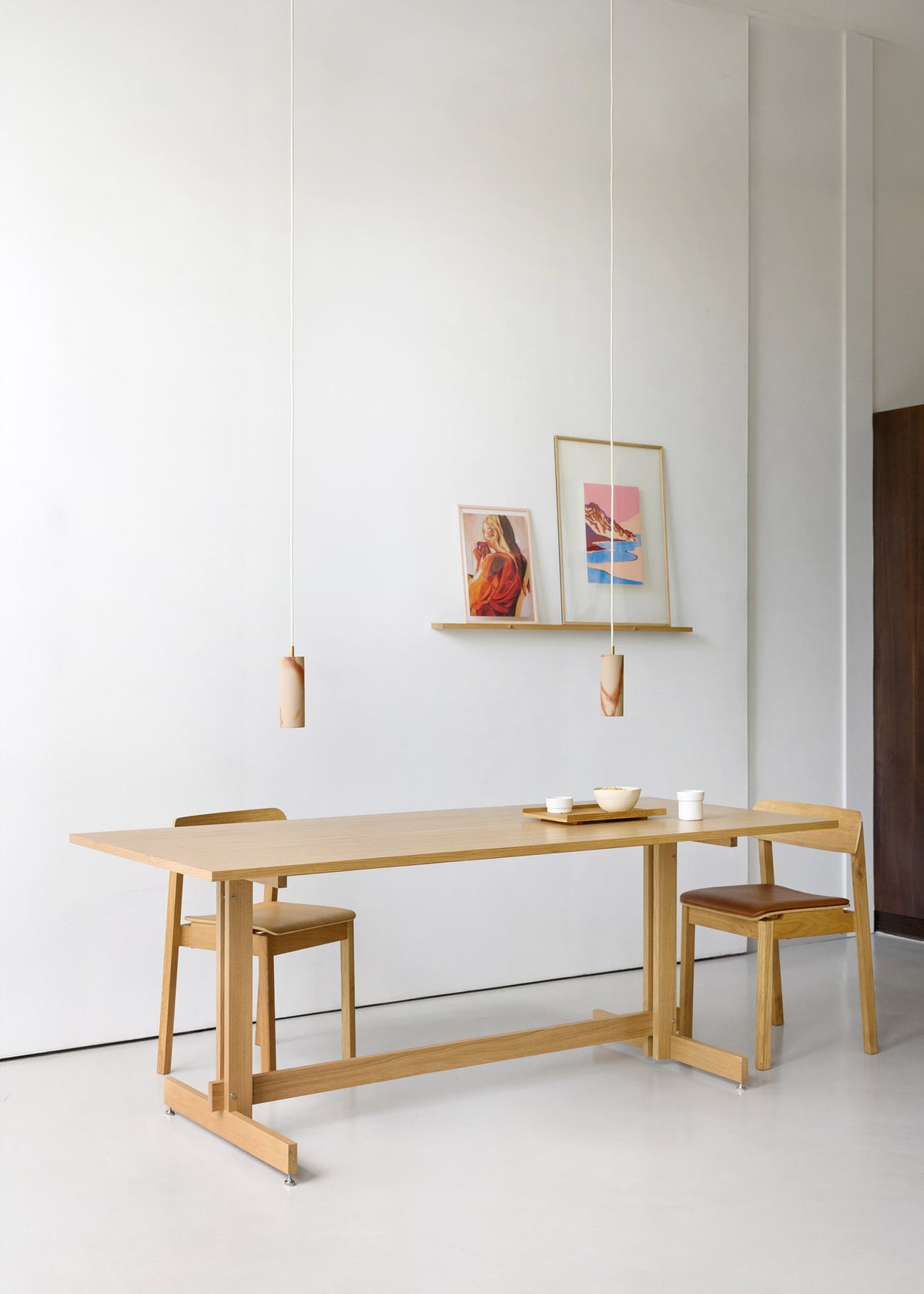 MOEBE - KUMU Dining Table -