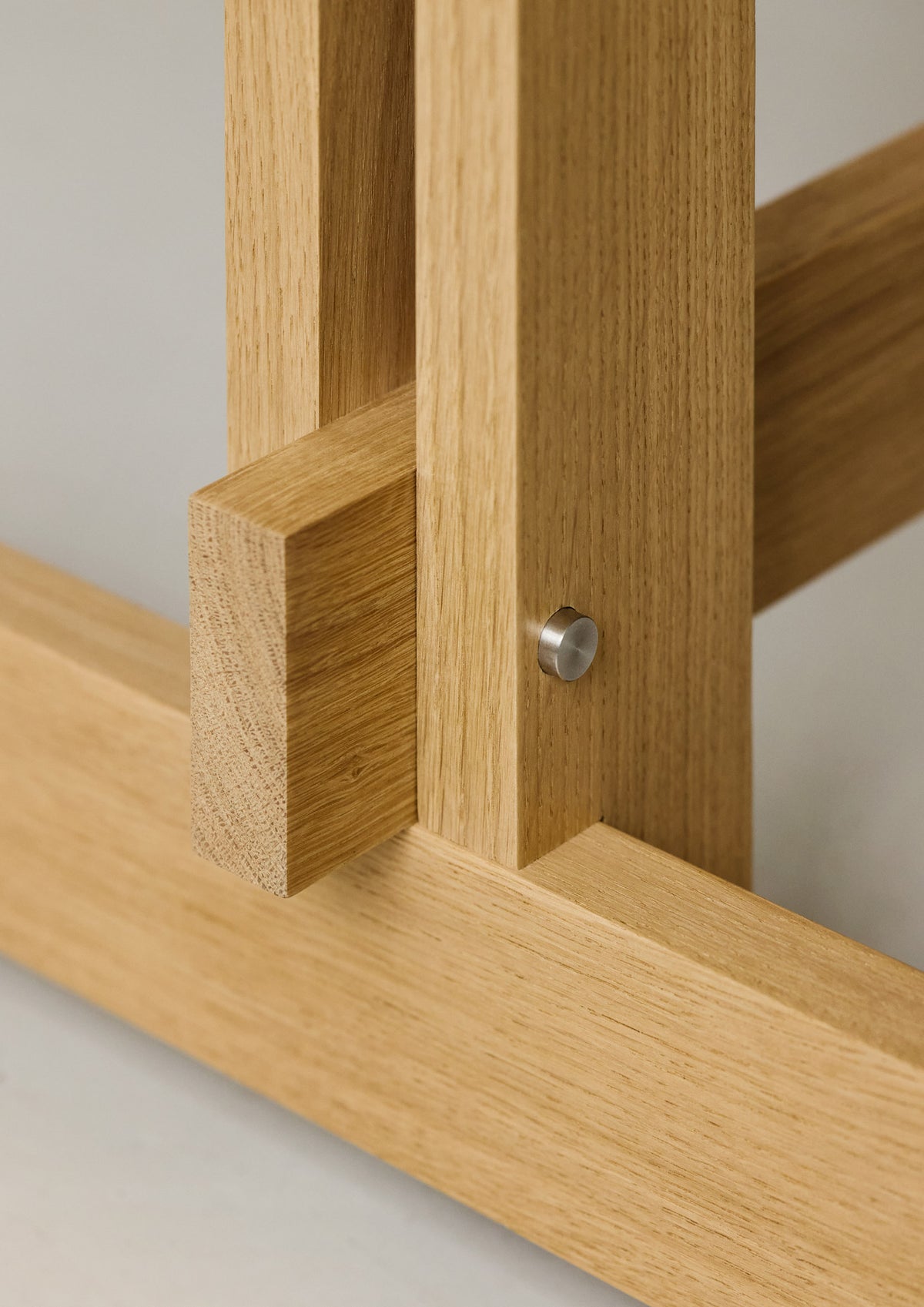 MOEBE - KUMU Dining Table -
