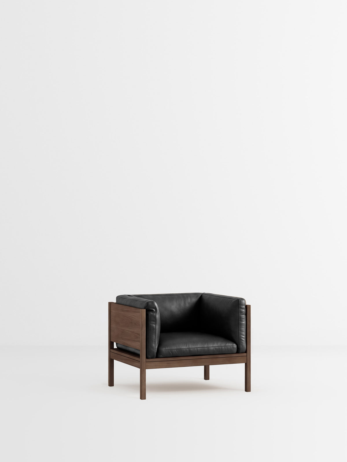 Lounge Chair – Black Leather – Smoked Oak