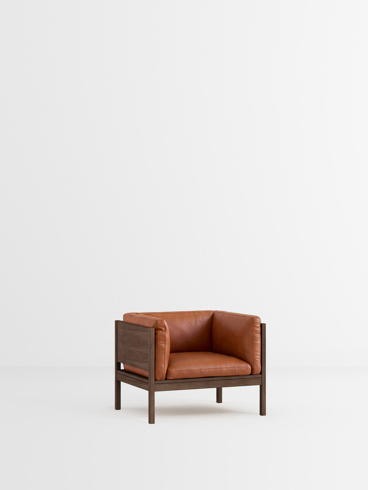 Lounge Chair – Cognac Leather – Smoked Oak