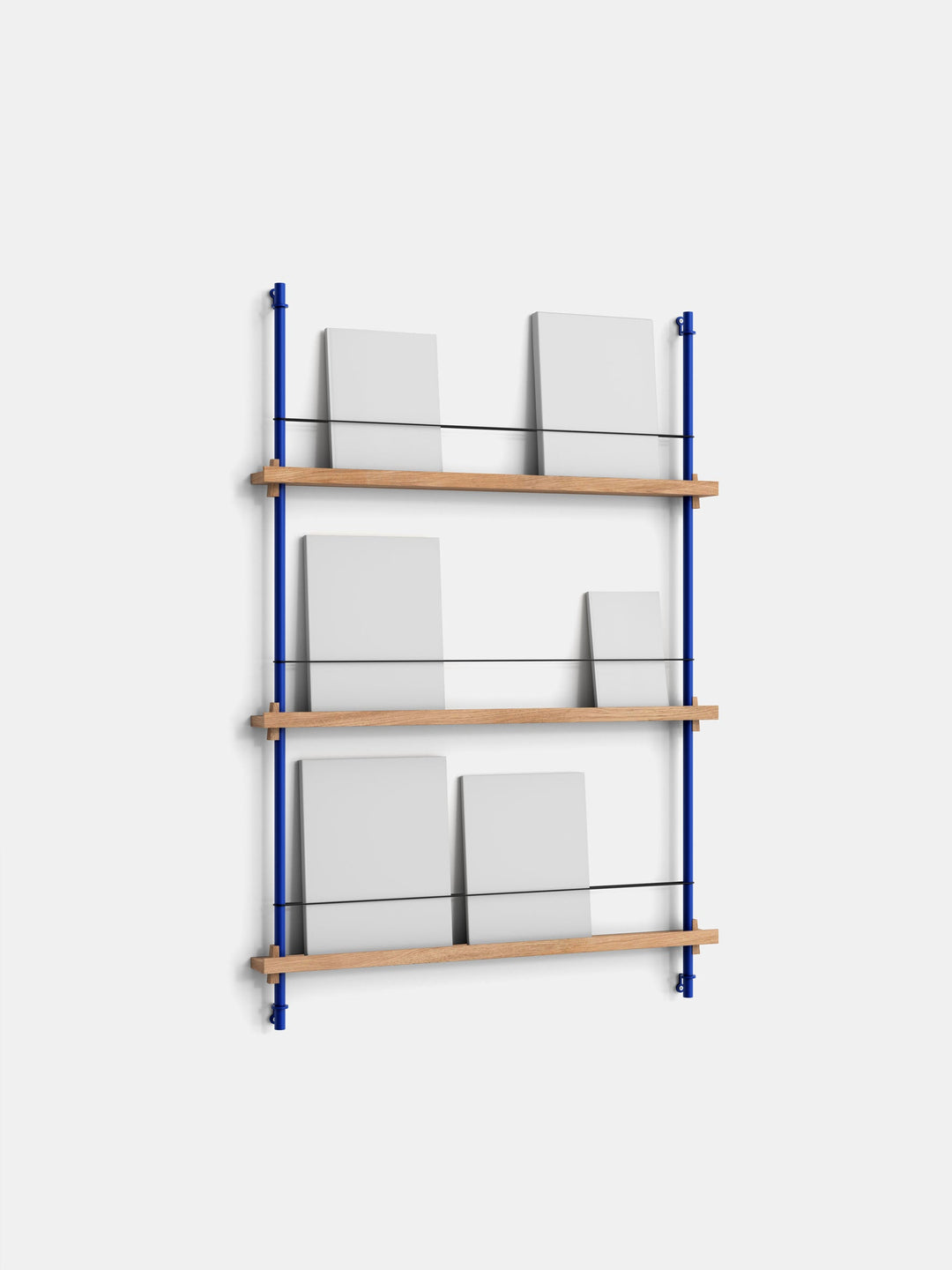 MOEBE - Magazine Shelving – Signifly - Oak Deep-Blue
