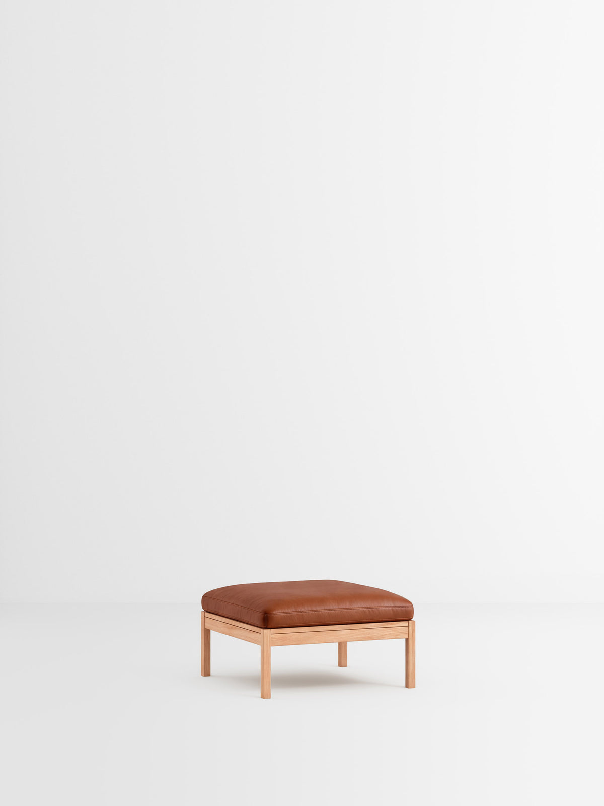 Ottoman – Leather – Cognac Leather – Oak