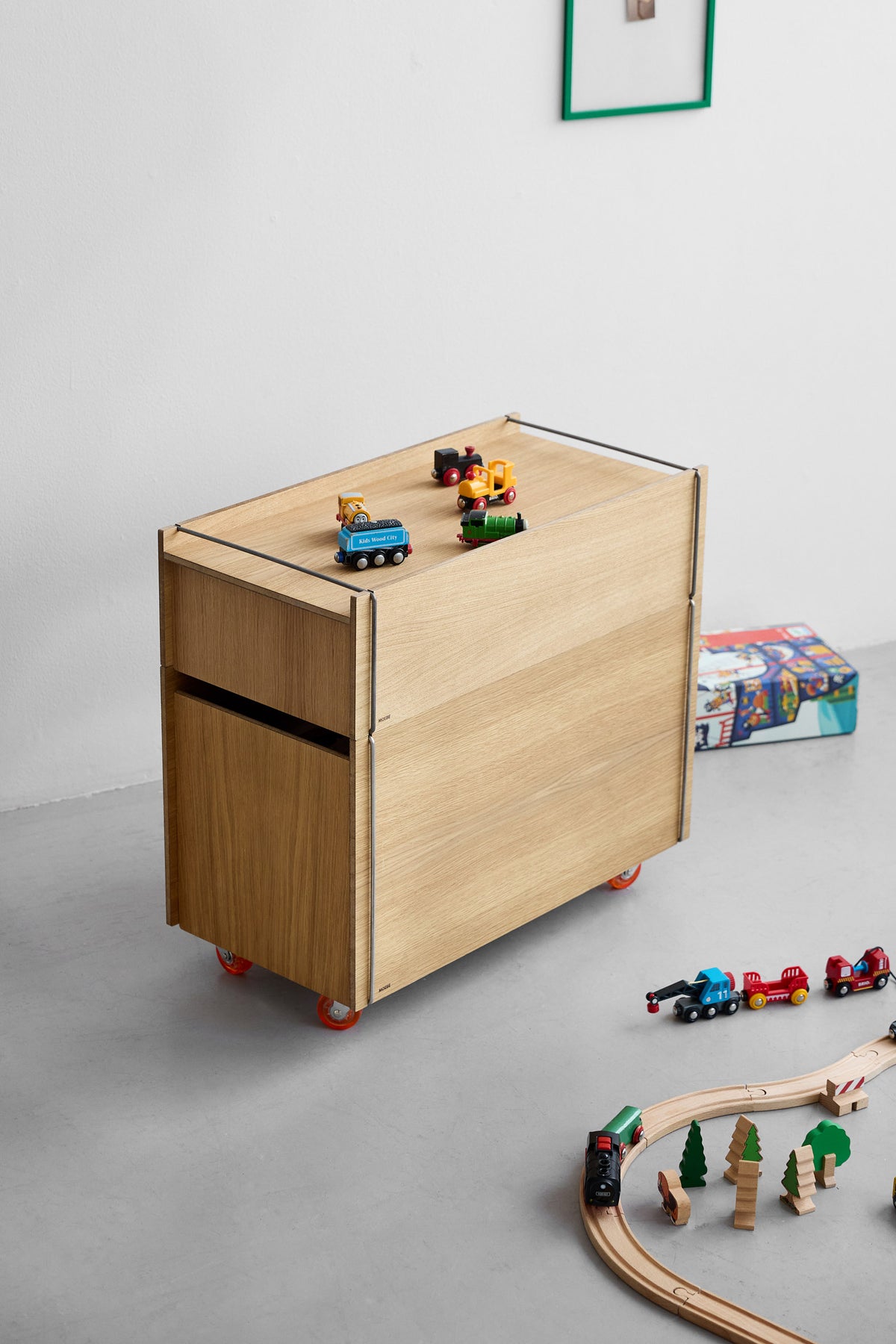 MOEBE - Storage Tower – Low -