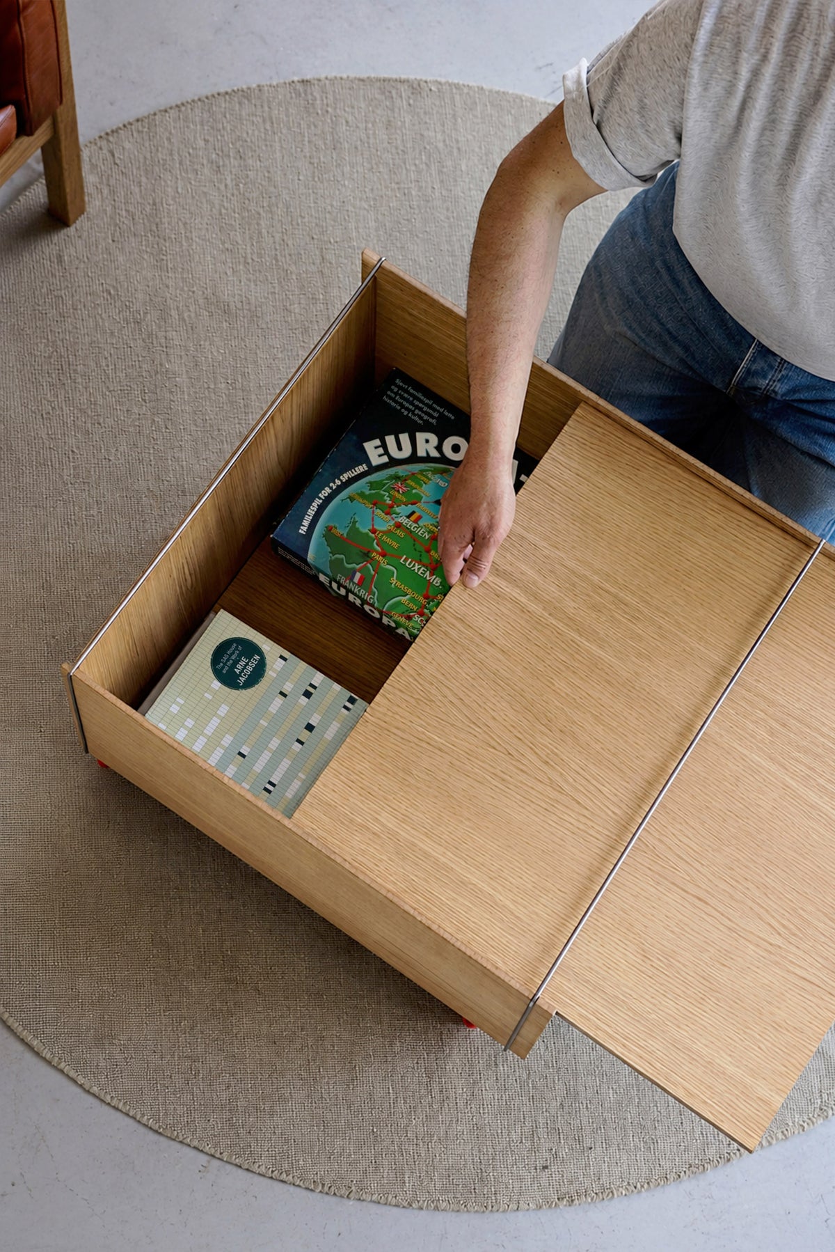 MOEBE - Storage Chest -