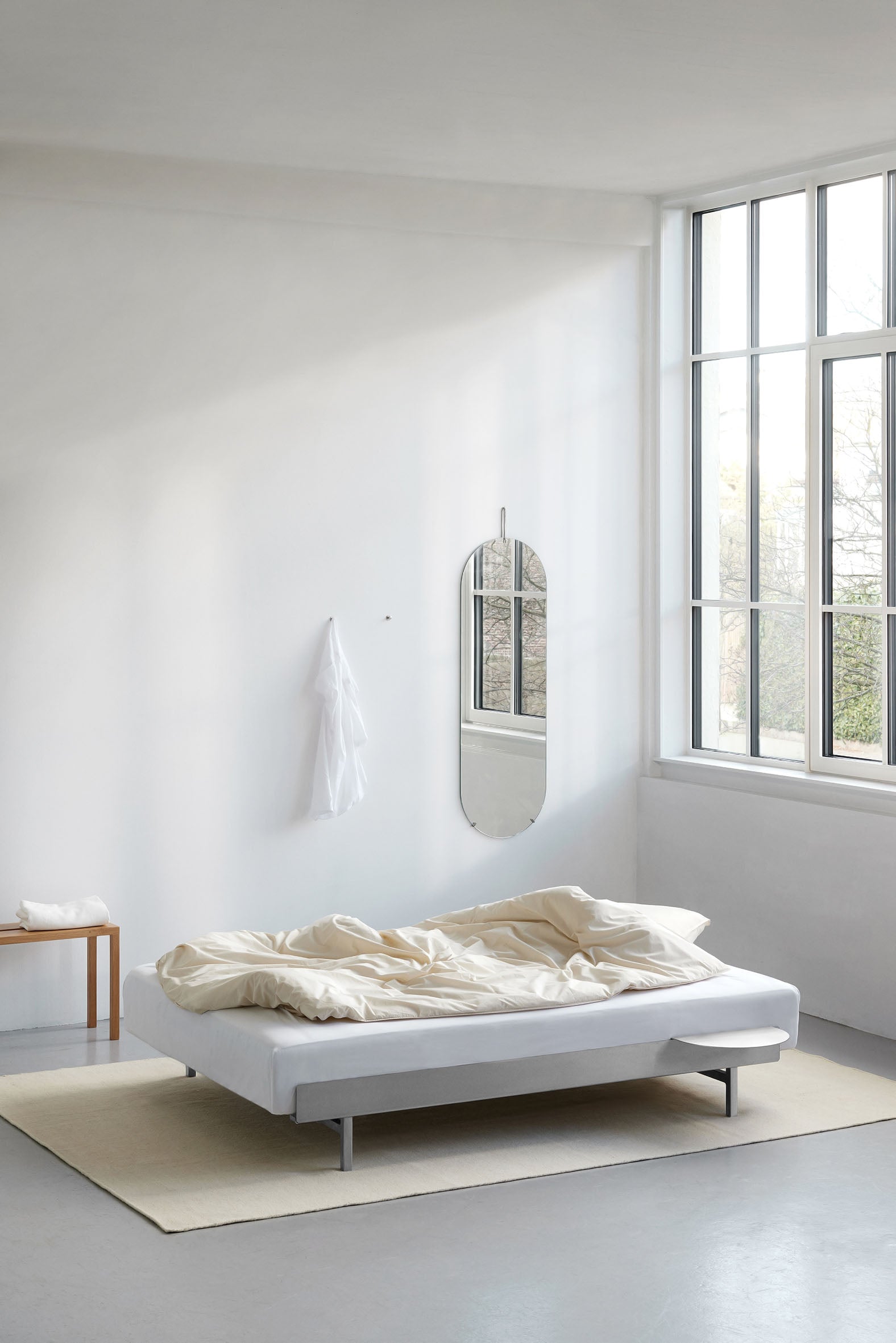 Bed Stainless Steel – Limited Edition