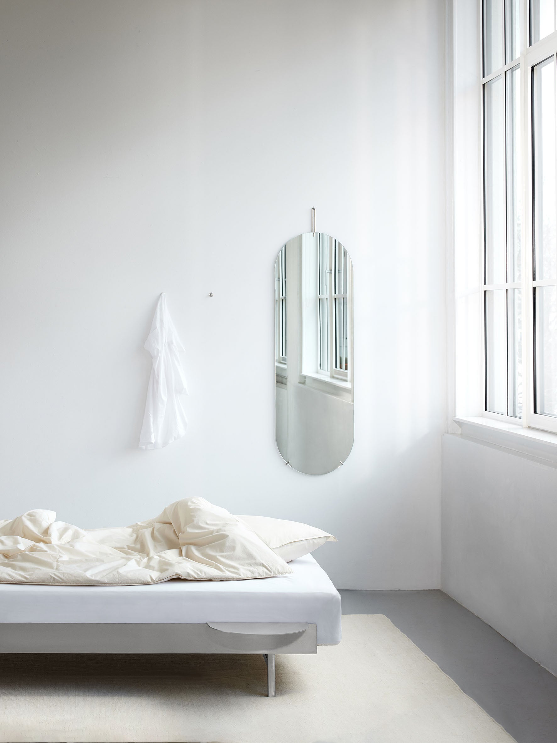 Bed Stainless Steel – Limited Edition