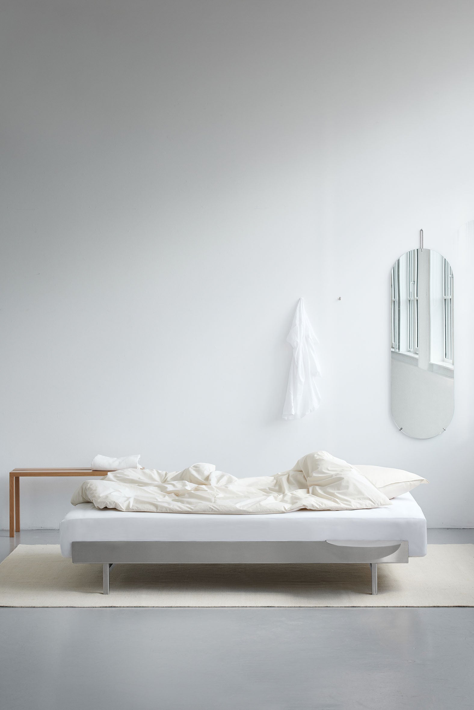 Bed Stainless Steel – Limited Edition