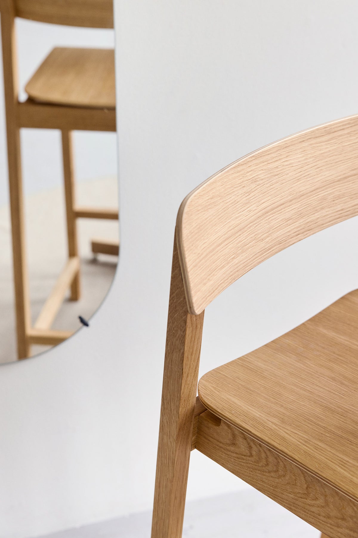 MOEBE - Everyday Bar Chair -