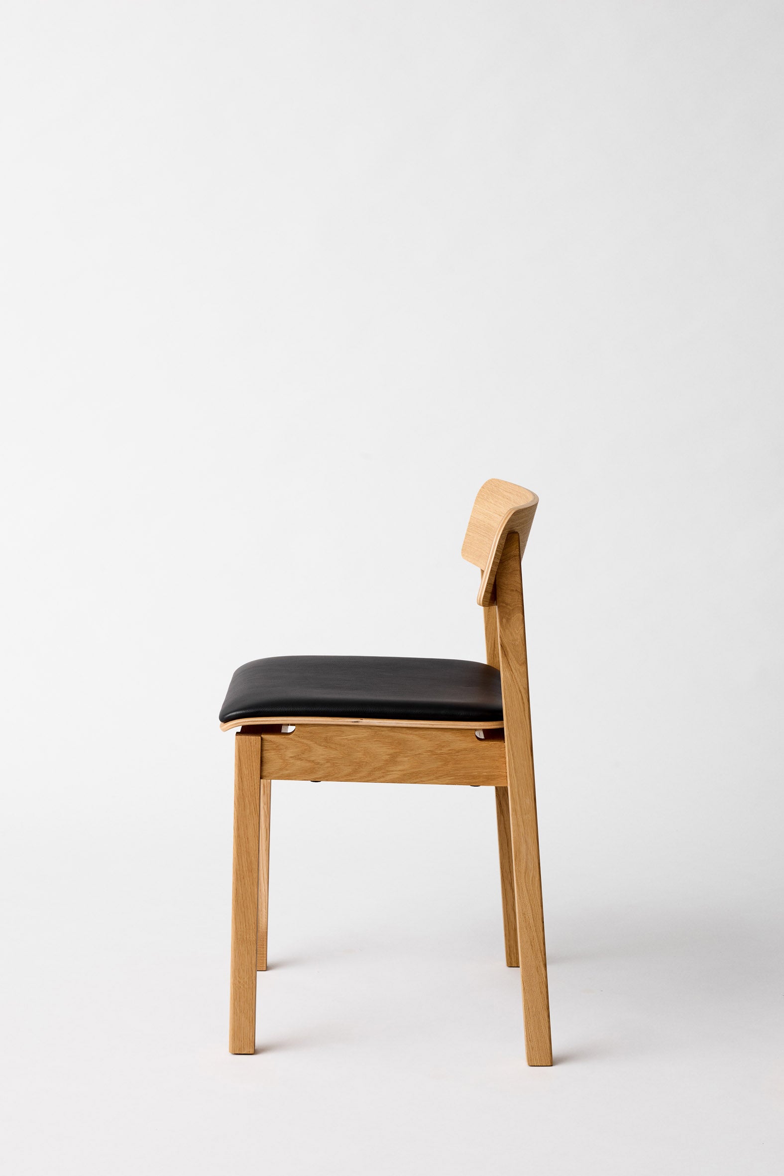 Everyday Chair | Designed by MOEBE – moebe.dk