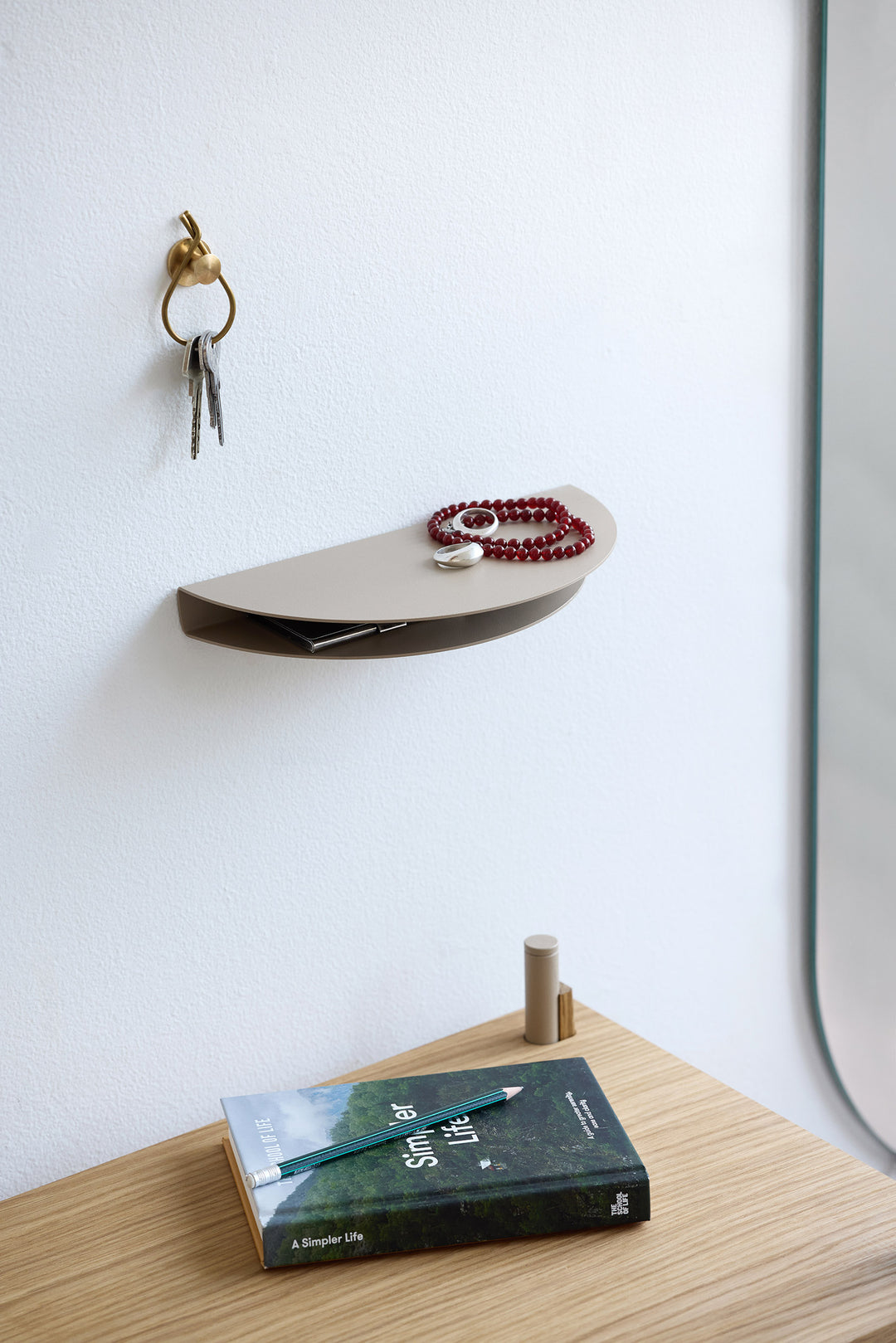 MOEBE - Half Moon Shelf -