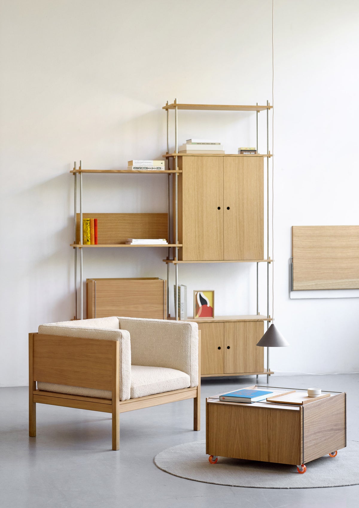 MOEBE - Lounge Chair -