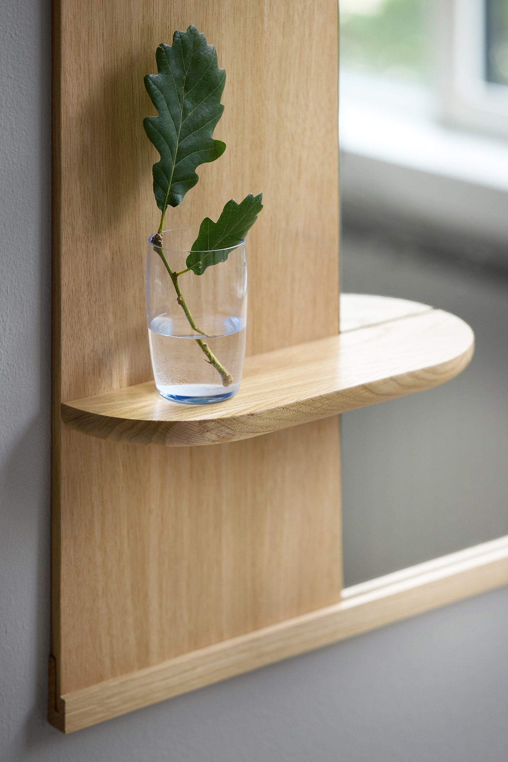 Mirror With A Shelf │ Designed by MOEBE – moebe.dk
