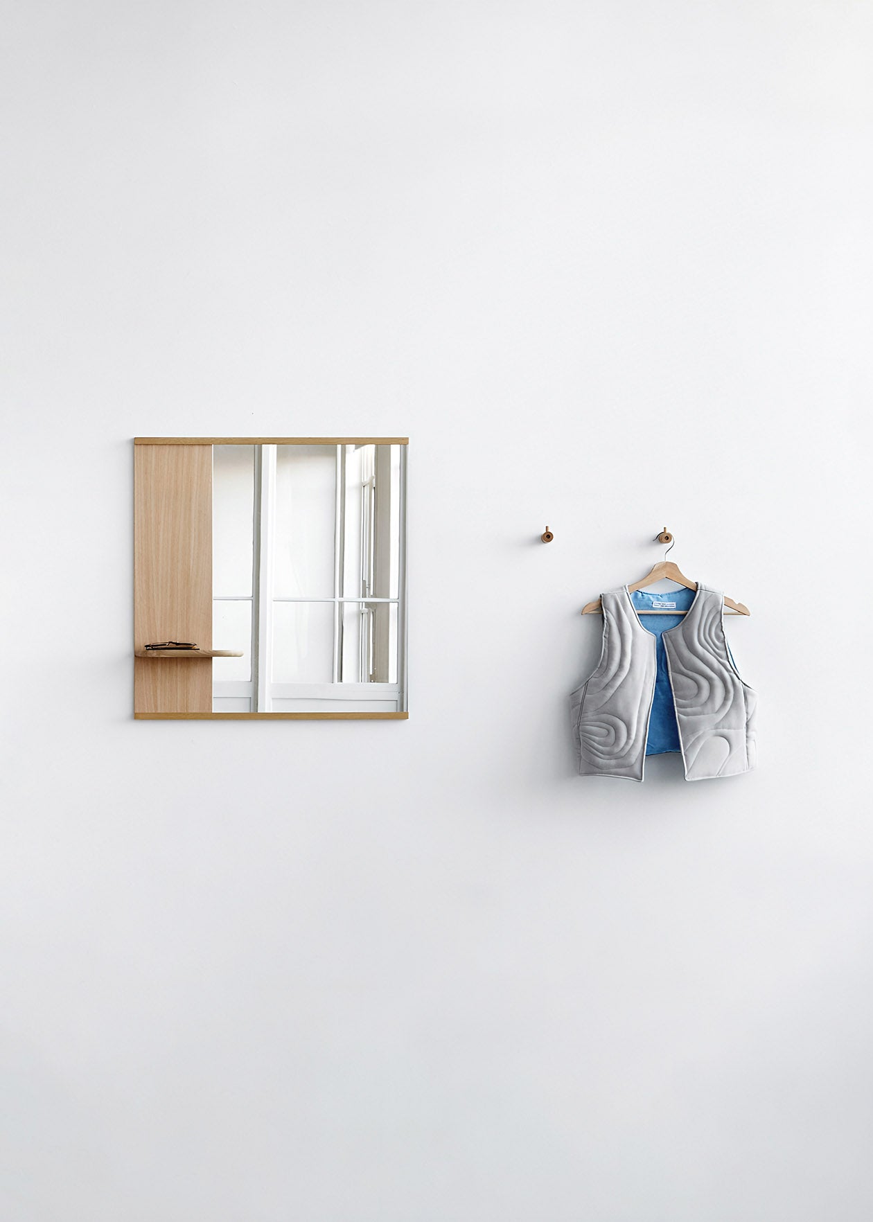 Mirror With A Shelf │ Designed by MOEBE – moebe.dk Mirror With A Shelf │ Designed by MOEBE – moebe.dk