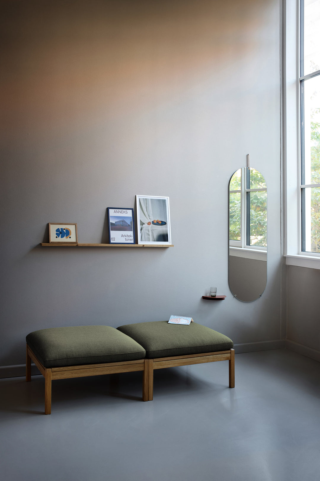 MOEBE - 2 Seater Daybed -