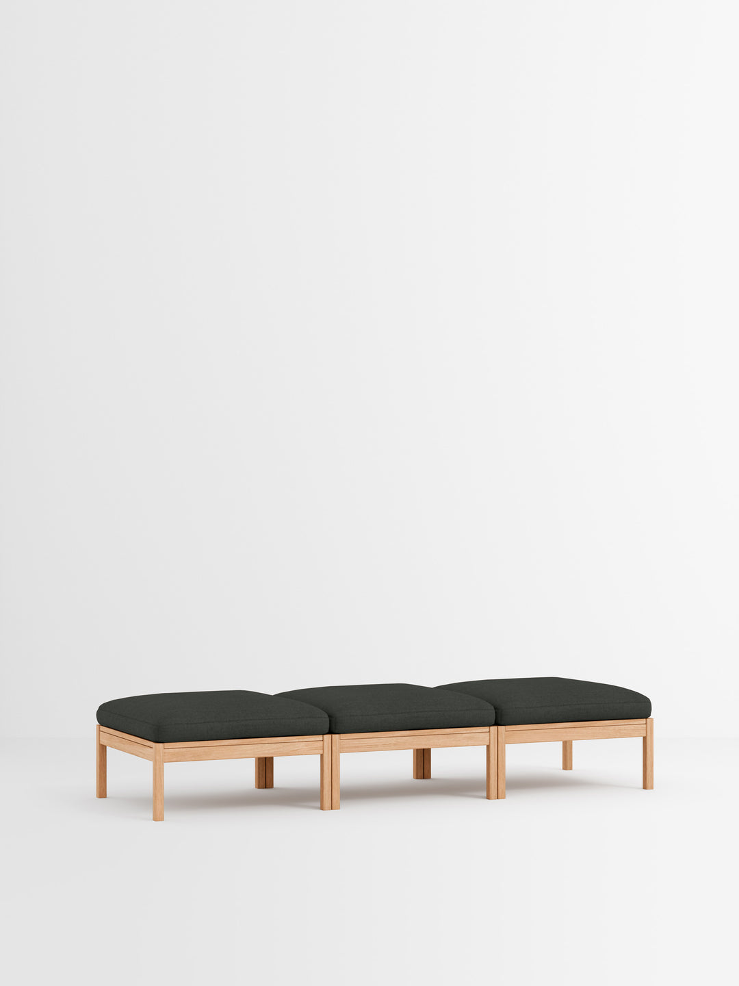 MOEBE - 3 Seater Daybed -