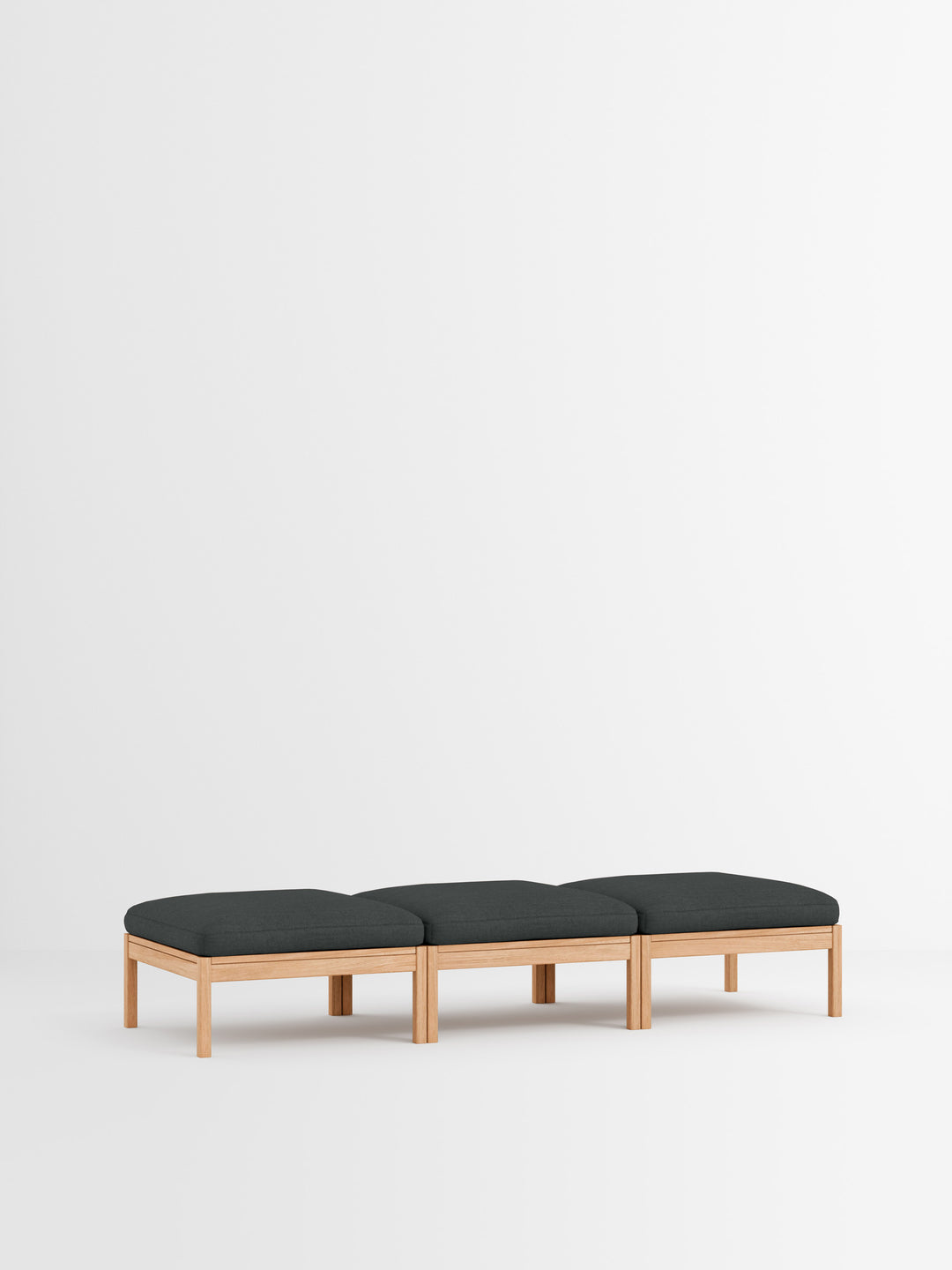 MOEBE - 3 Seater Daybed -