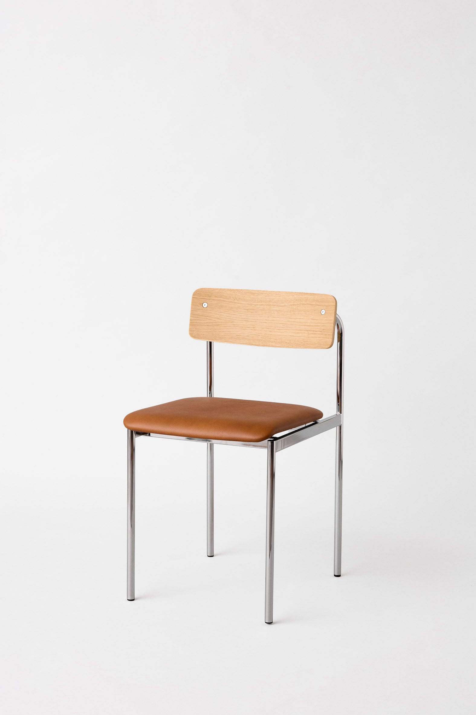 MOEBE - Offset Chair - Chrome Cognac Leather