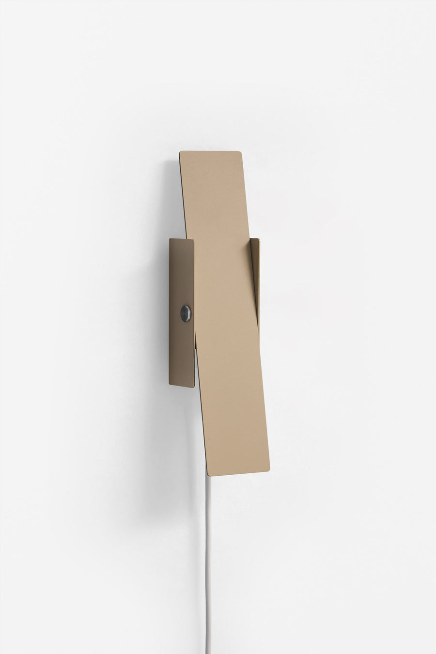 MOEBE - Pivoting Wall Lamp -