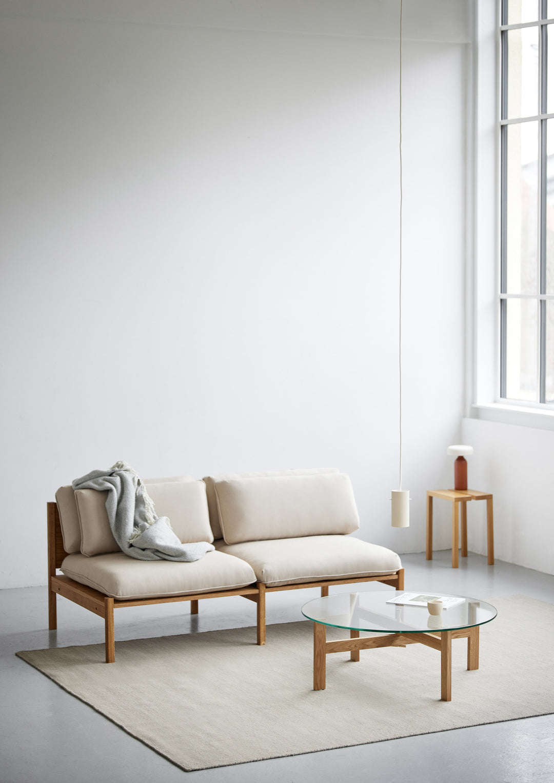 MOEBE - Round Coffee Table -