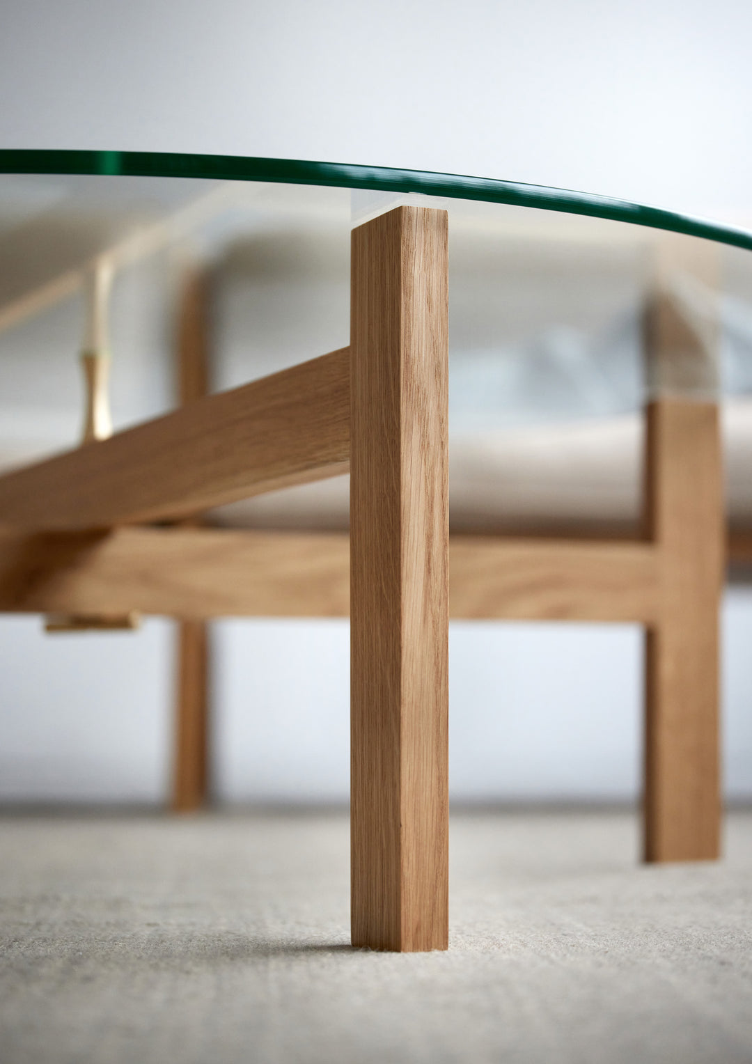 MOEBE - Round Coffee Table -