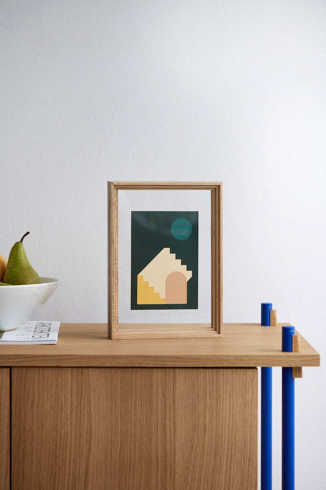 MOEBE - Standing Frame -