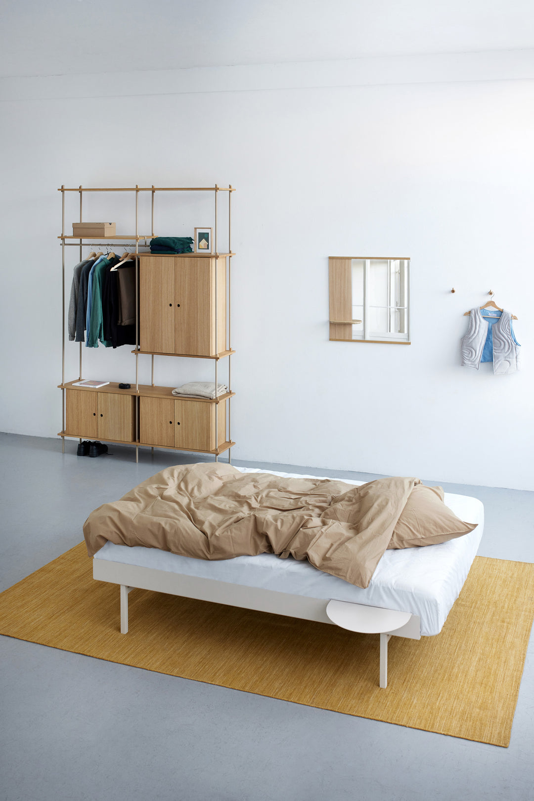 MOEBE - Bed 90 – 180 cm (High) -