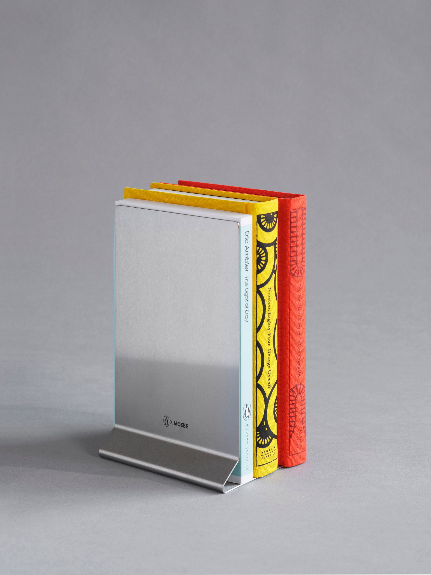MOEBE - Penguin x MOEBE Book Stand -