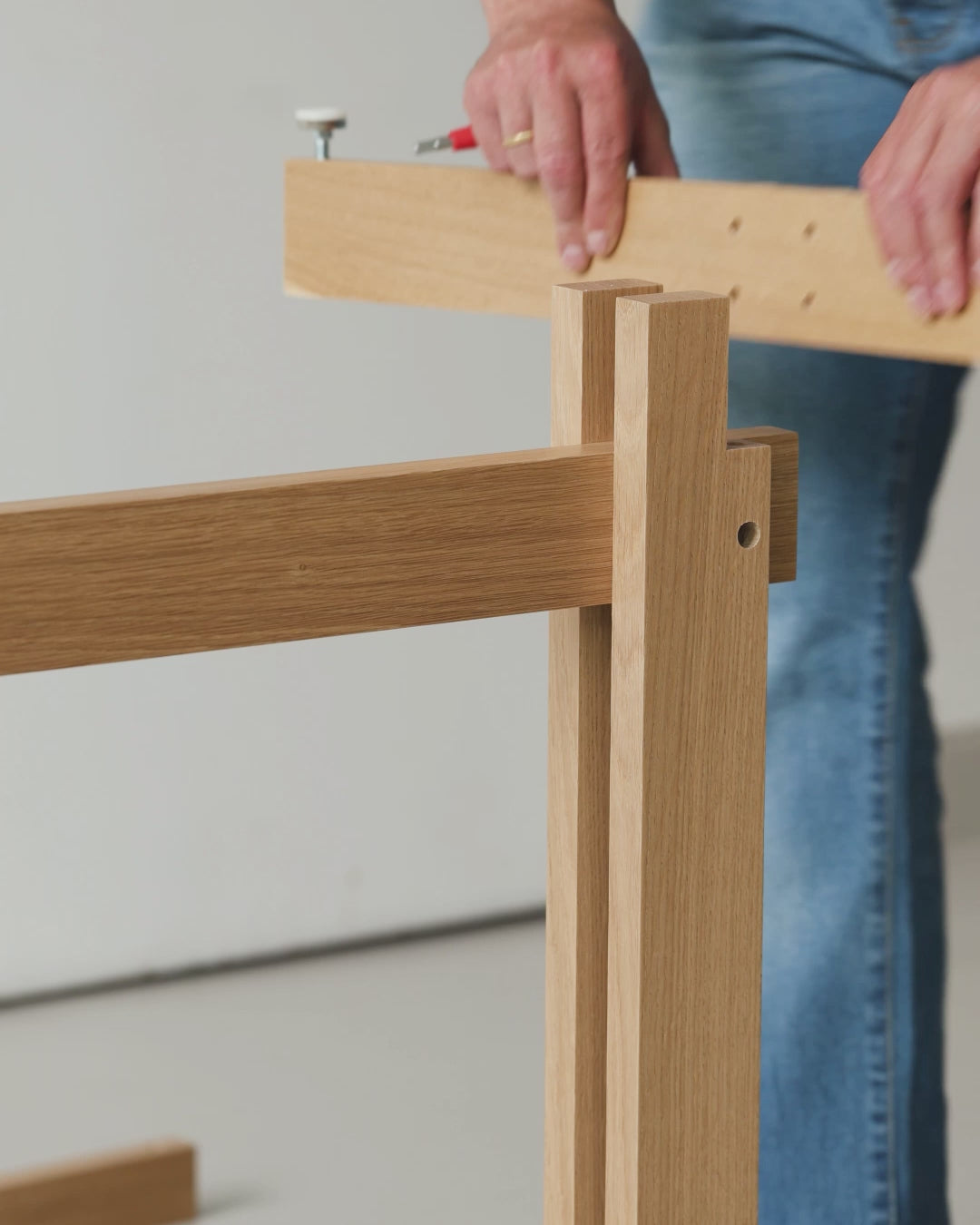 KUMU Dining Table