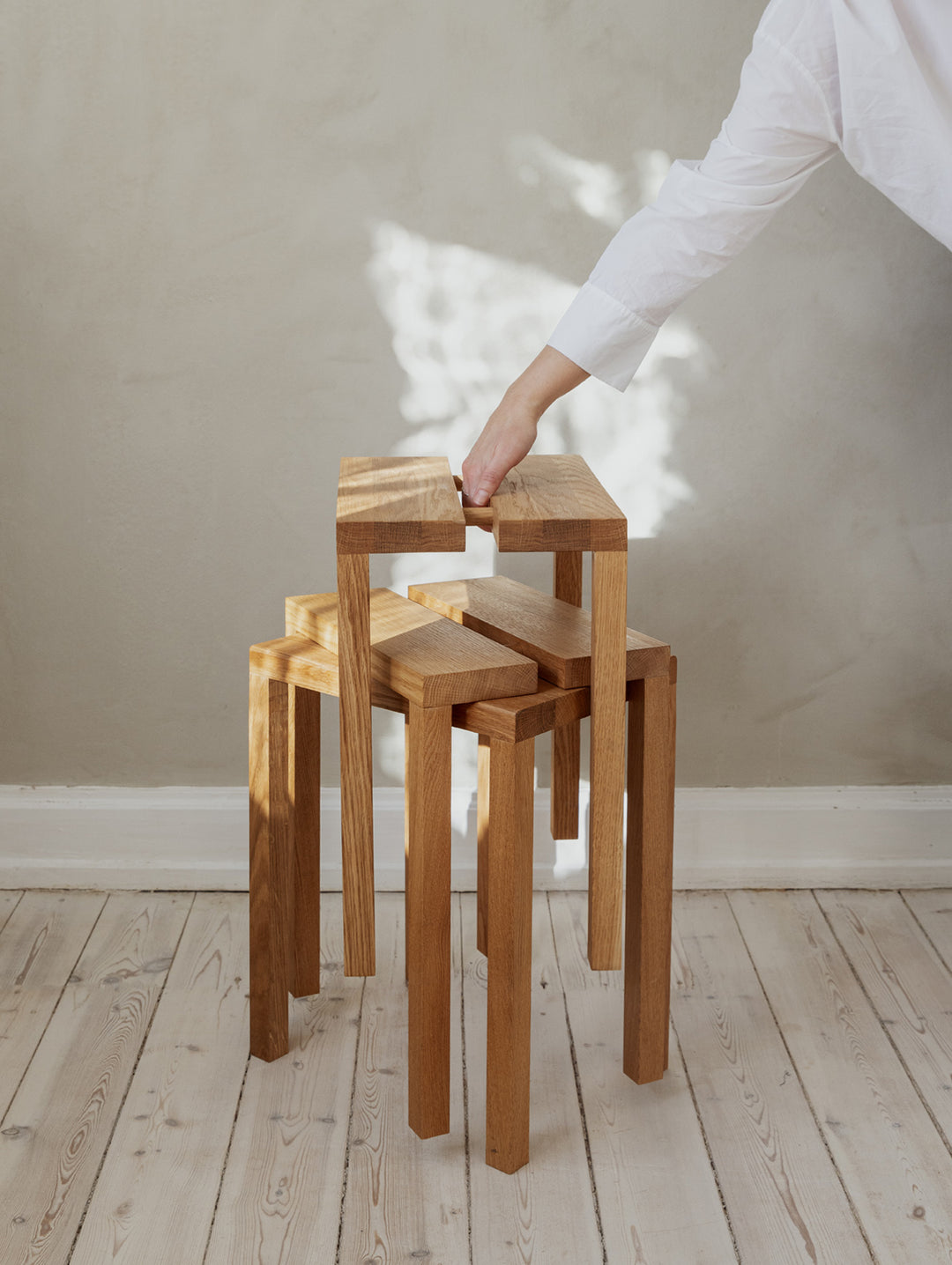 MOEBE - Peg Stool -