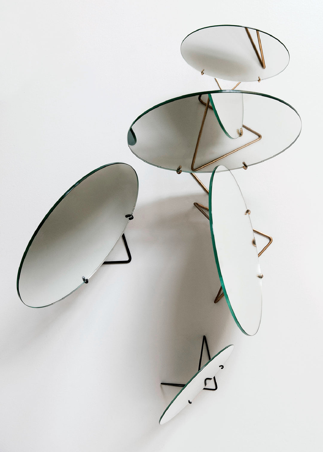 MOEBE - Standing Mirror -