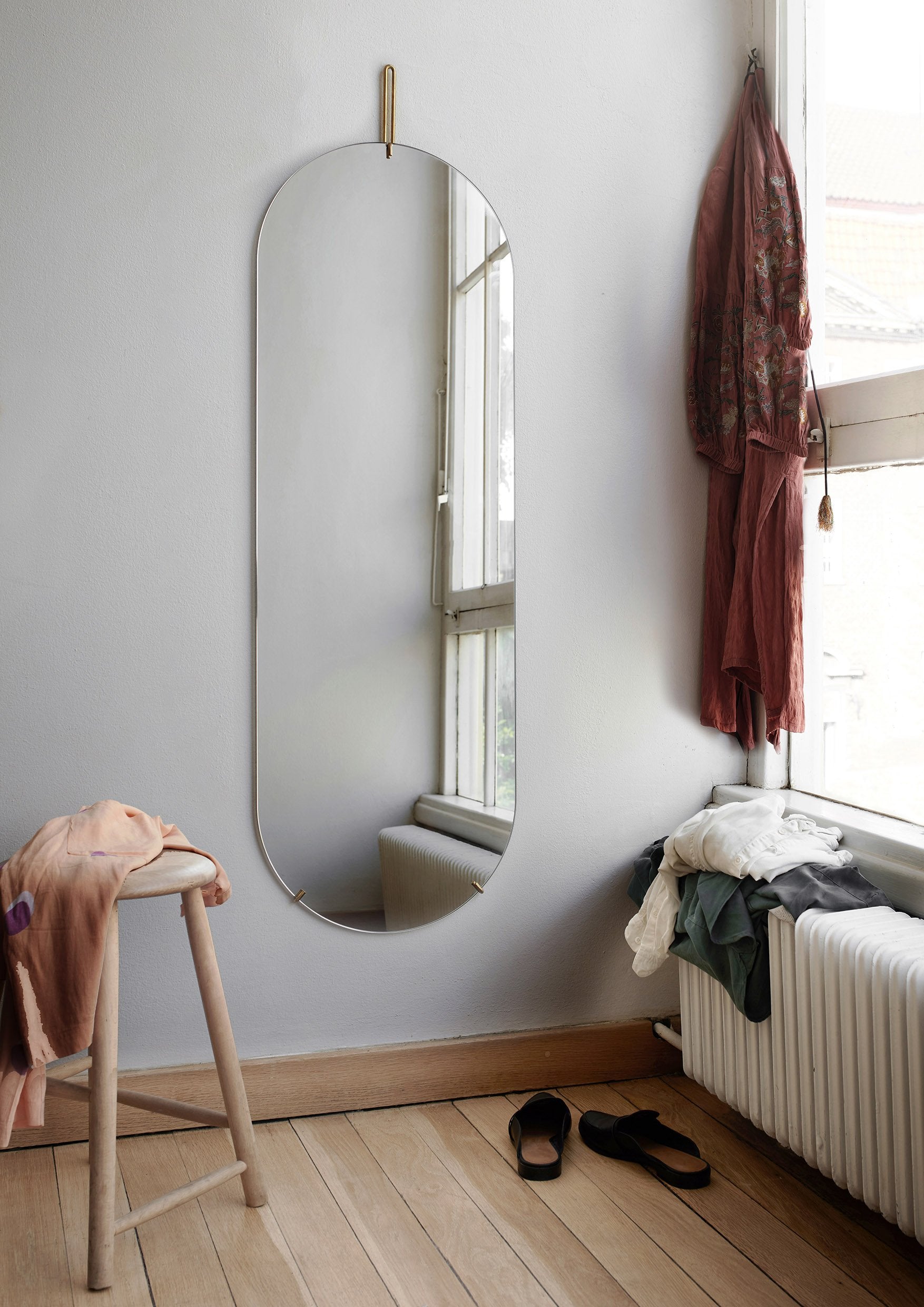 Tall Wall Mirror | Designed by MOEBE – moebe.dk